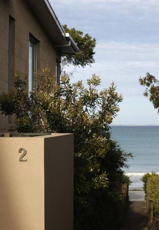Battery Cove Beach Front Apartment Порт-Фейри Экстерьер фото